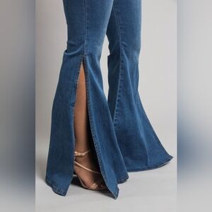 Dark Blue Flare Jeans - Small